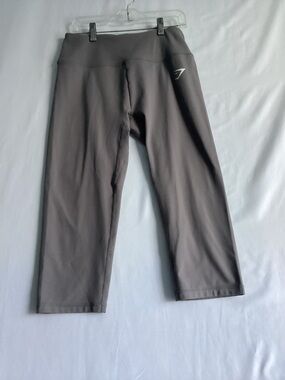 Gymshark Charcoal Gray Capri Workout Leggings
